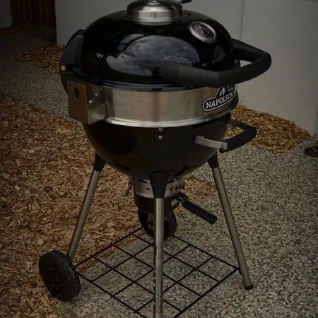 Hiska Ob Gozdu Lukez Plac Apartamento *