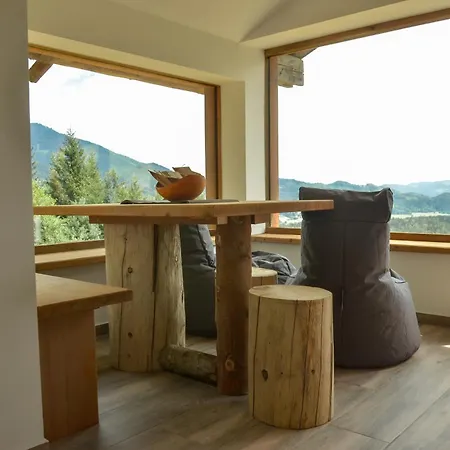 Hiska Ob Gozdu Lukez Plac * Ljubno