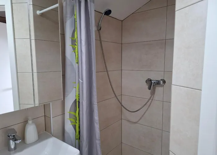 Appartamento Hiska Ob Gozdu Lukez Plac